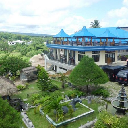 Hotel Sinar Tambolaka Waingapu Exterior photo